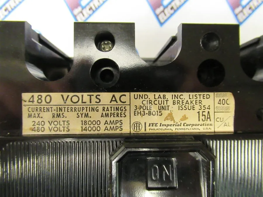 Автоматический выключатель EH3-B015 Siemens ITE Circuit Breaker 3 Pole 15 Amp 48