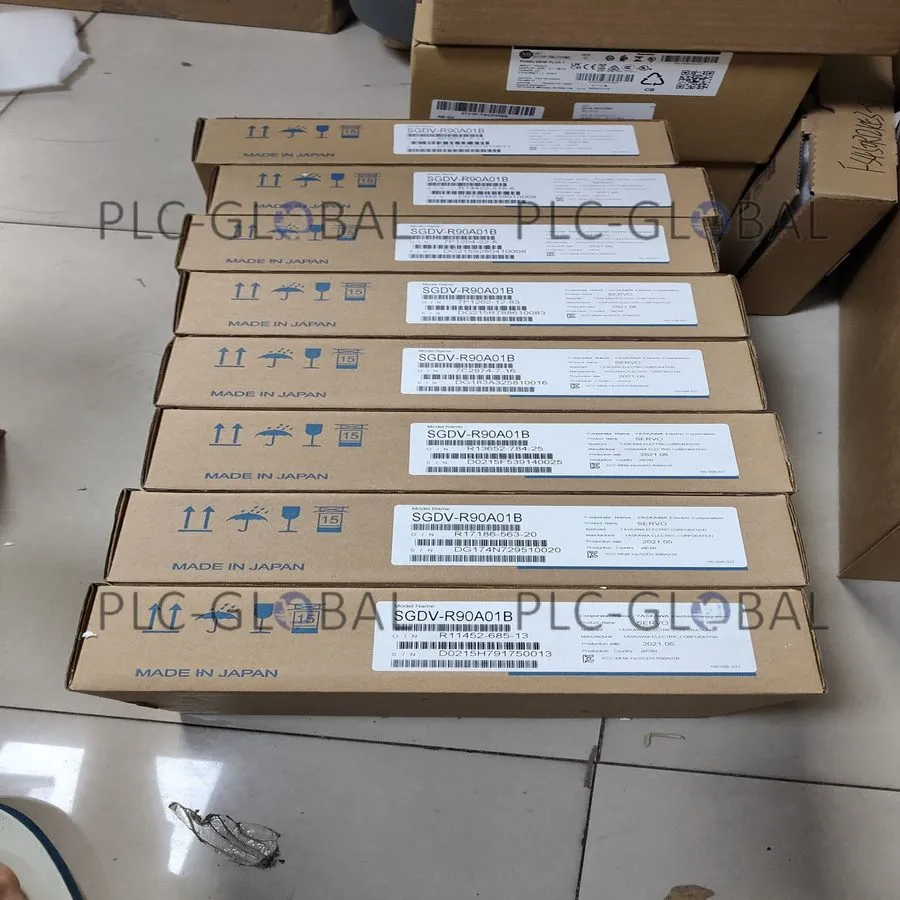 Сервопривод Yaskawa SGDV-R90A01B