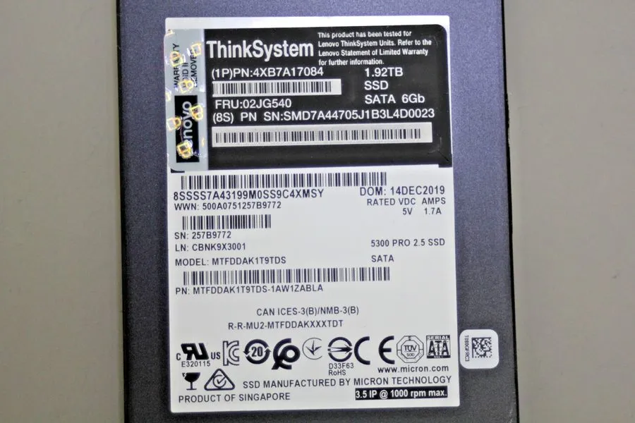 Сервер Lenovo/Samsung 1.92TB 3.5" SATA 6G Server SSD Replace 02JG540 4XB7A17084 — фото лота 1