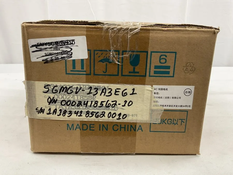 Серводвигатель YASKAWA SGMGV-13A3E61 SERVO MOTOR — фото лота 2
