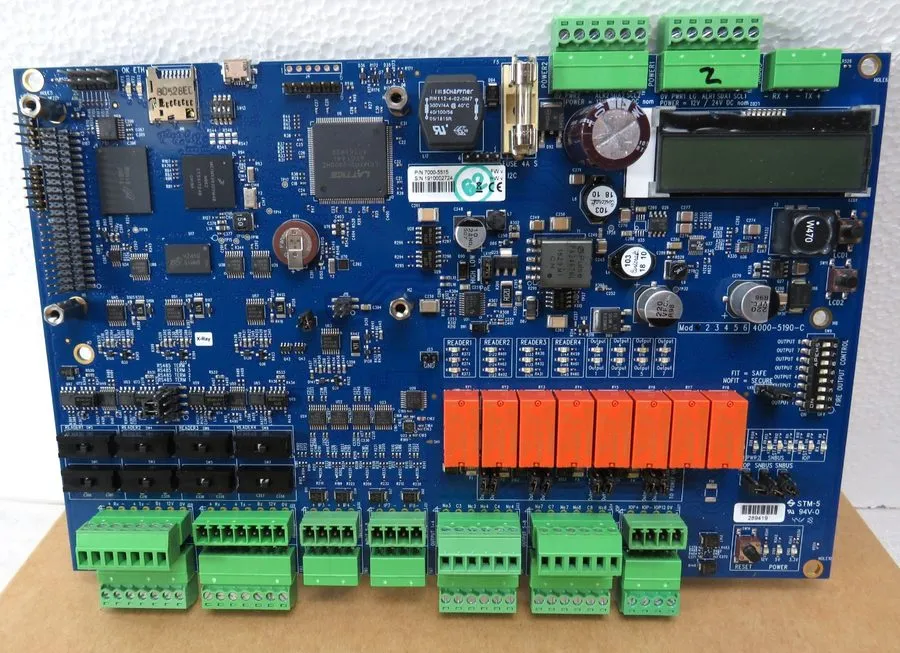 Контроллер AMAG Symmetry M4000-DEC4 Four Door Entry Controller [CTD]