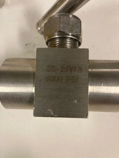Клапан SS-26VF8 SWAGELOK Valve Shipping