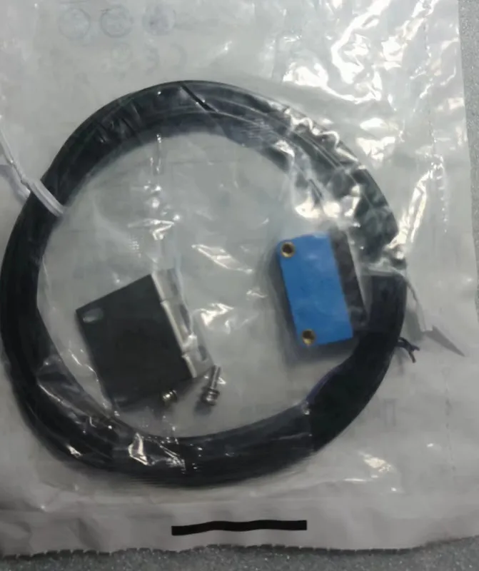 Фотоэлектрический датчик SICK GTE6-N1212 1051784 Photoelectric Sensor