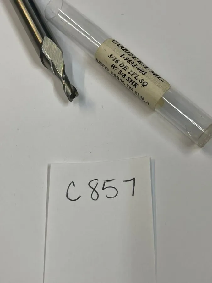 Режущий инструмент HTC 3/16" DIAMETER CARBIDE END MILL 1-963J-003. 2 FL DE. 1/2" — фото лота 1