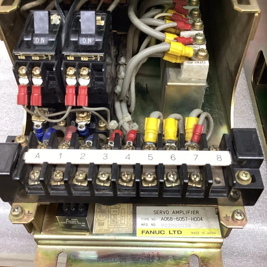 Сервоусилитель FANUC A06B-6058-H004 AC Digital Servo Drive — фото лота 1