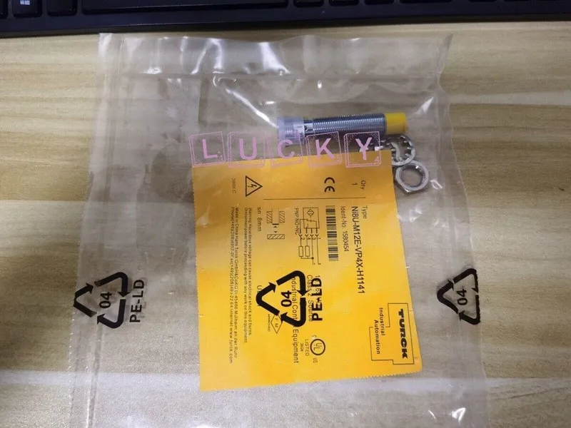 Датчик приближения TURCK Ni8U-M12E-VP4X-H1141 PROXIMITY SWITCH SENSOR