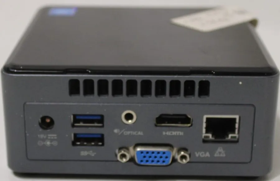 SSD-накопитель Intel NUC6CAY Micro Celeron J3455 1.50 GHz 8 GB RAM No SSD/OS/AC