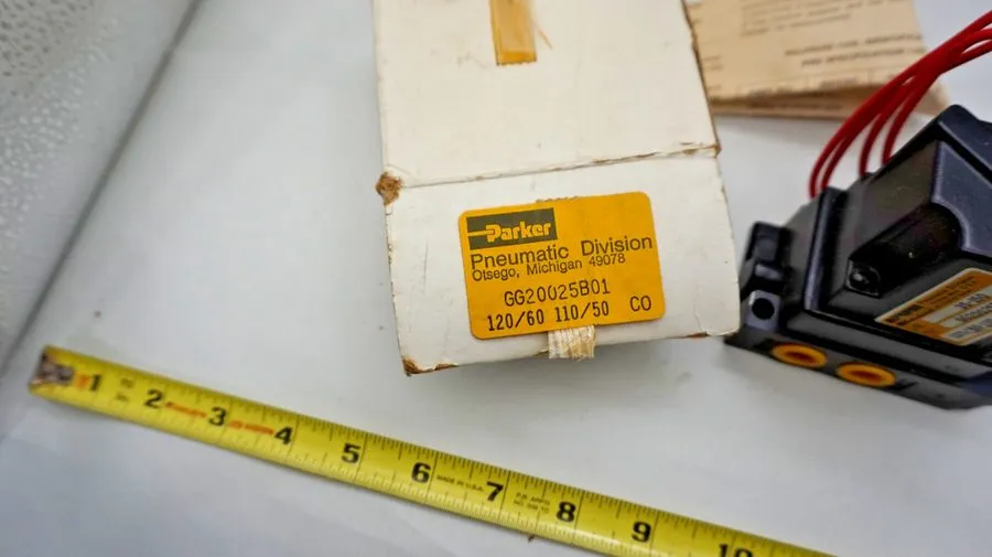 Пневмоцилиндр Parker HHB2005001 Pneumatic Cylinder 35-150PSIG 110/120V 7.2W