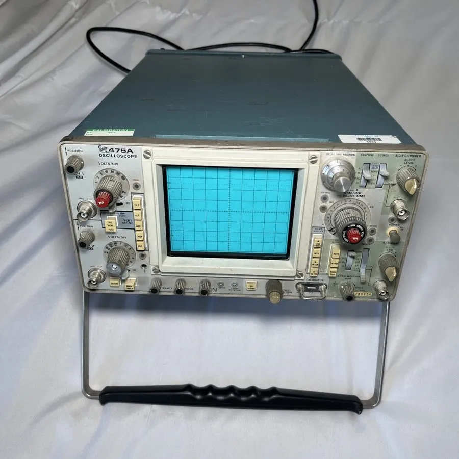 Осциллограф Tektronix 475A 250MHz Dual-Trace Analog Oscilloscope & Bundle
