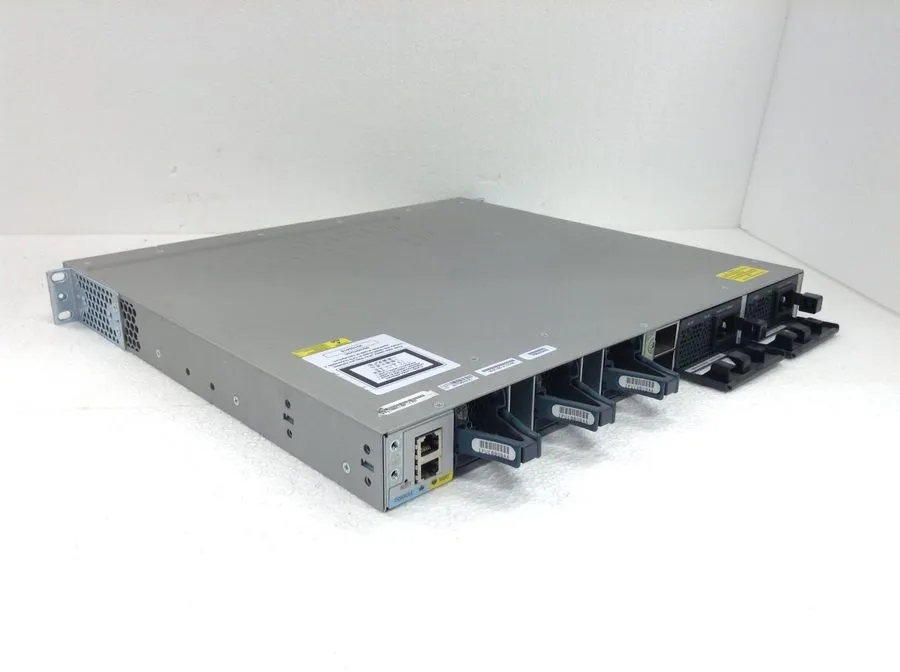Коммутатор Cisco Catalyst WS-C3850-24P-E Switch 24 Port Gigabit PoE+ 715W — фото лота 2