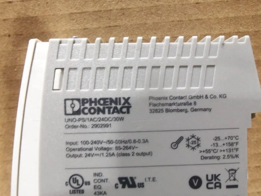 Блок питания Phoenix Contact 30W 24VDC 3 Pole DIN Rail Power Supply UNO-PS/1AC/2