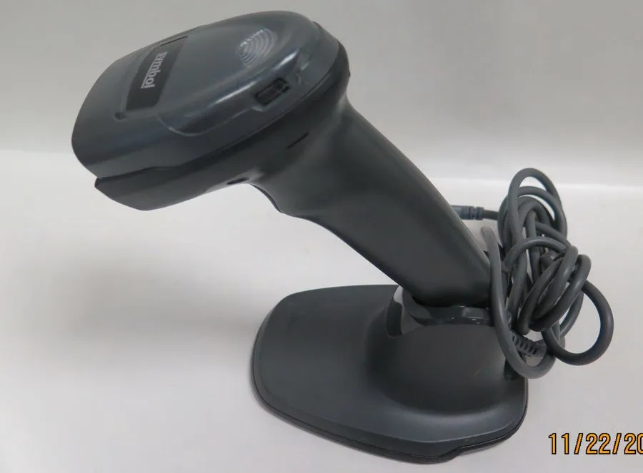 Сканер штрих-кода Zebra Motorola Symbol DS4308 Barcode Scanner with Cords