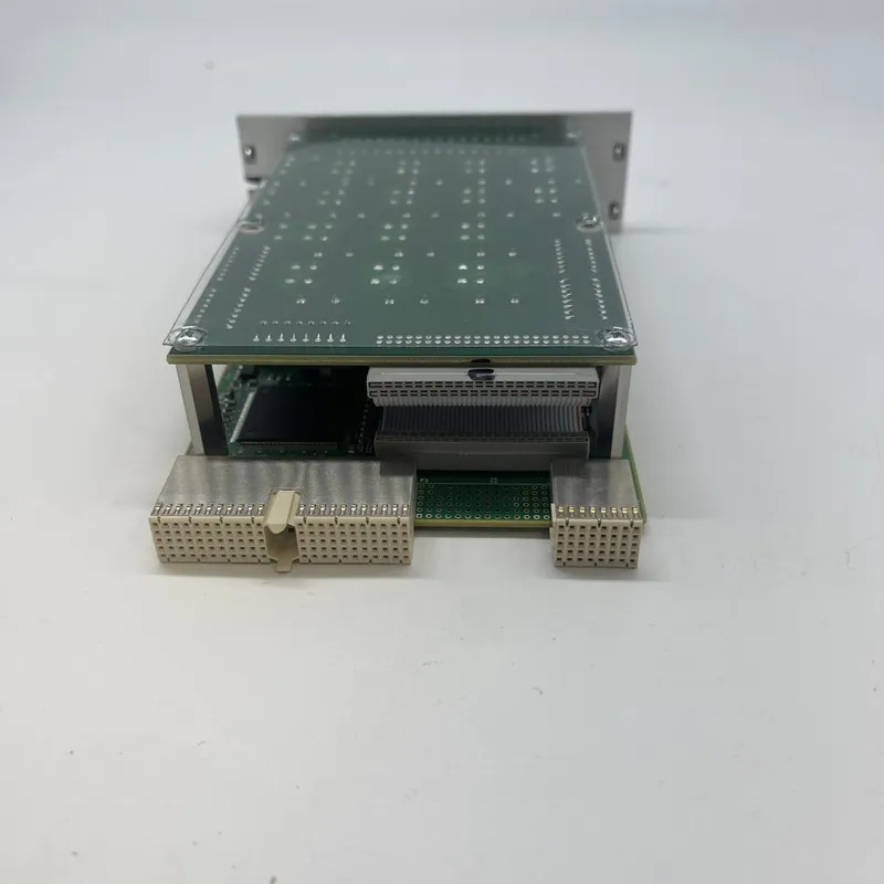 Тестер National Instruments NI PXI-2565(EB-2026) — фото лота 1