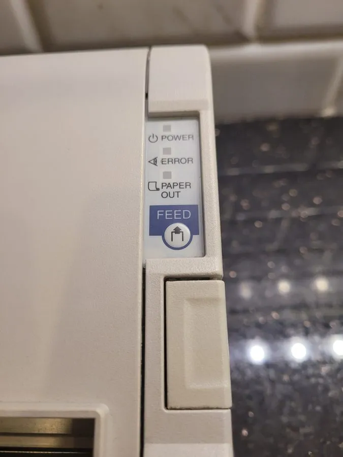 Принтер чеков EPSON TM-T88II MODEL 129B POS THERMAL RECEIPT PRINTER SERIAL PORT
