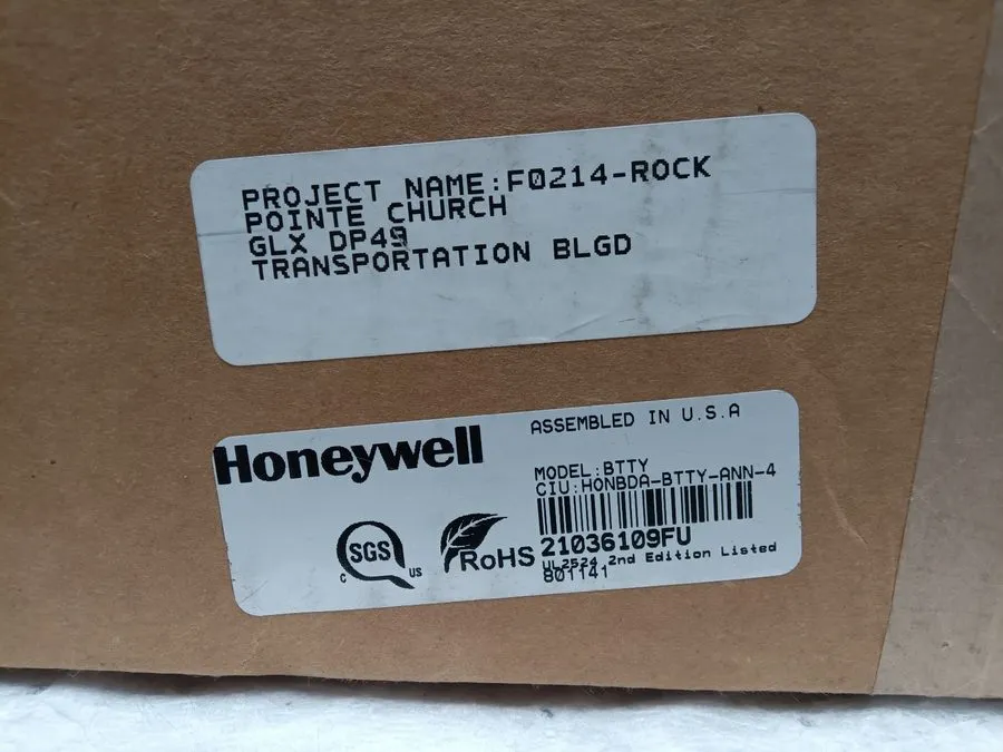 СХД HONEYWELL HONBDA-BTTY-ANN-4 BBU BTTY EXTERNAL ANNUNICATOR HONBDA FIRE ALARM — фото лота 2