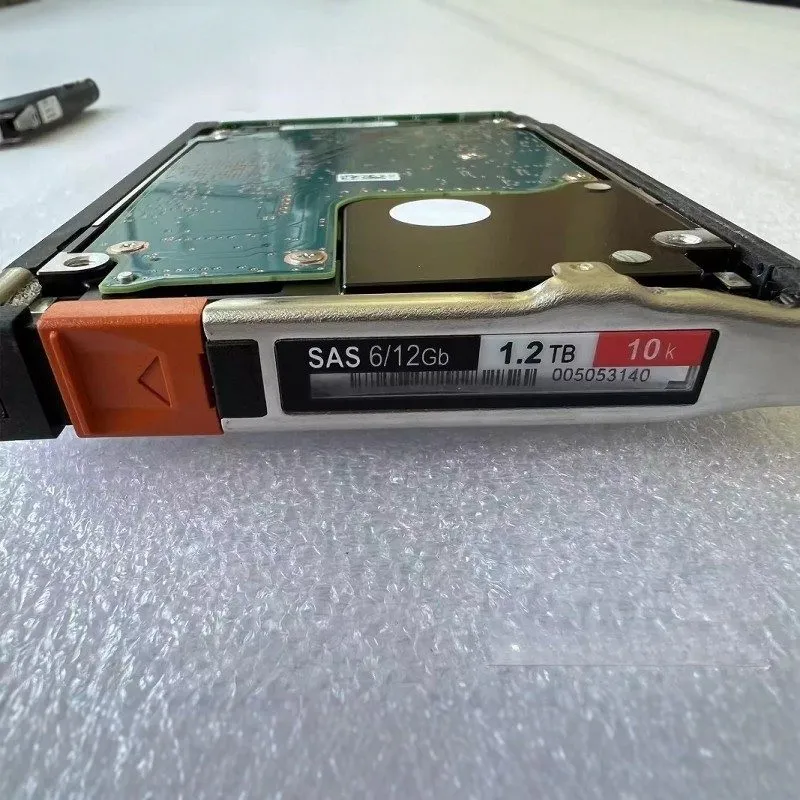 Жёсткий диск EMC 1.2TB 005053141 005053140 1.2T 10K RPM SAS 2.5in HDD Hard Disk 