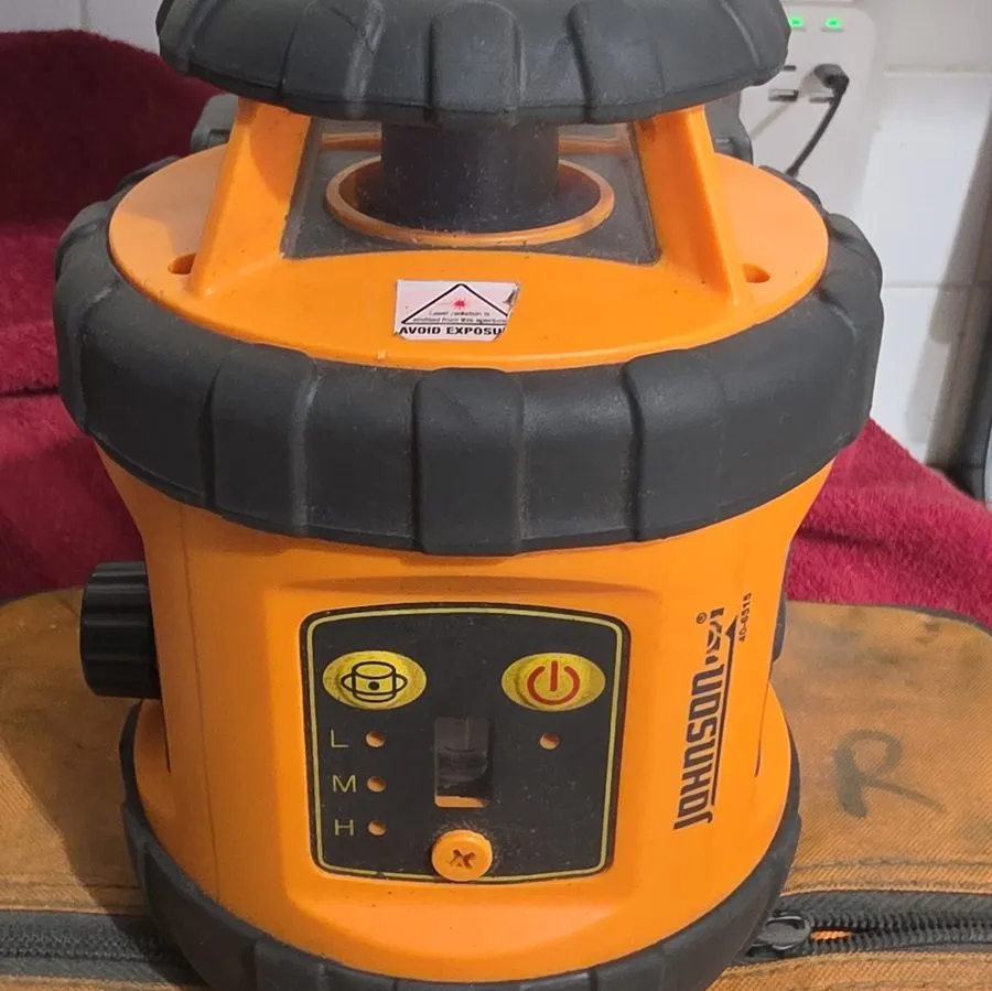 Нивелир Johnson 40-6515 Rotary Laser Level 40-6705 Detector Receiver