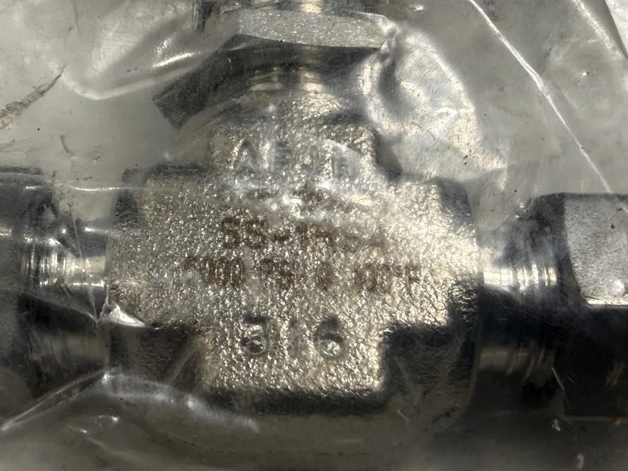 Клапан PC X Swagelok SS-1RS4 SS Integral Bonnet Needle Valve, UK#350