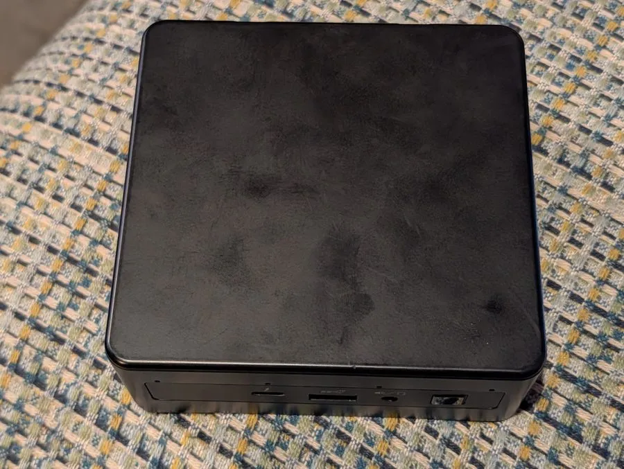SSD-накопитель NUC 11 NUC11PAHi70Z02, Intel i7-1165G7 quad-core, 32GB DDR4, 1TB 