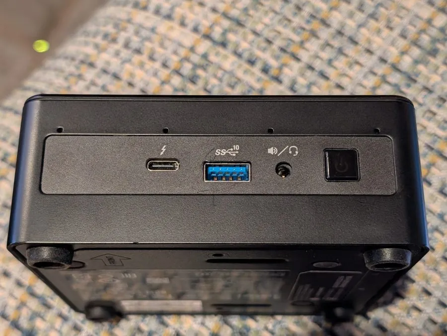 SSD-накопитель NUC 11 NUC11PAHi70Z02, Intel i7-1165G7 quad-core, 32GB DDR4, 1TB  — фото лота 2