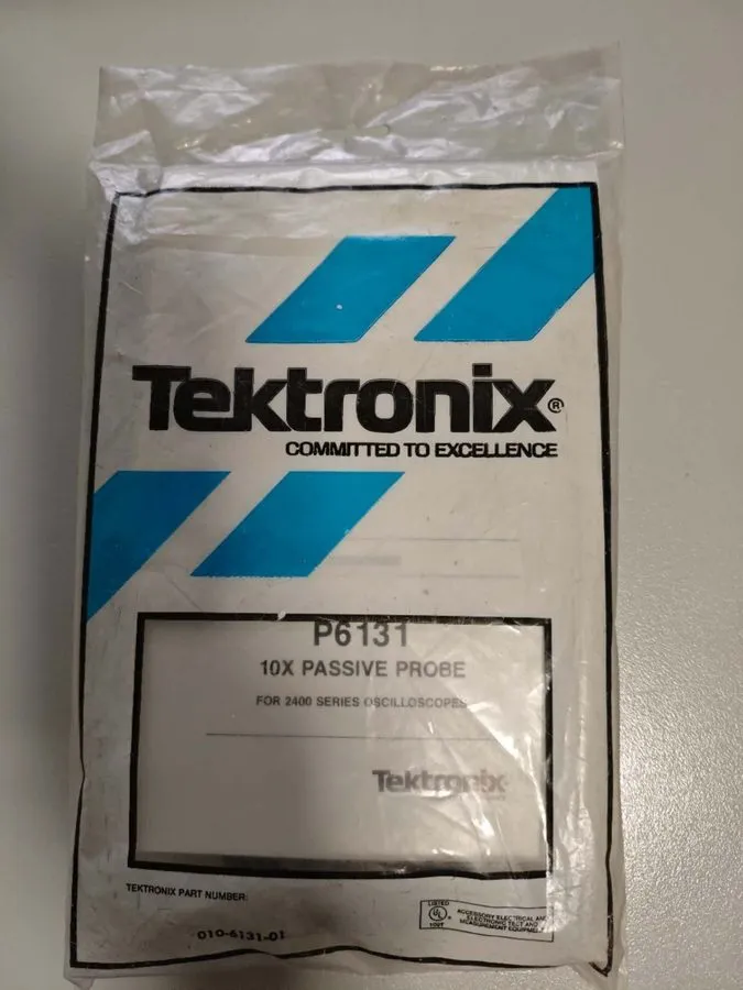 Пробник Tektronix P6131 Passive Scope Probe 300 MHz, 10:1, 10 M-Ohm, 1.3m