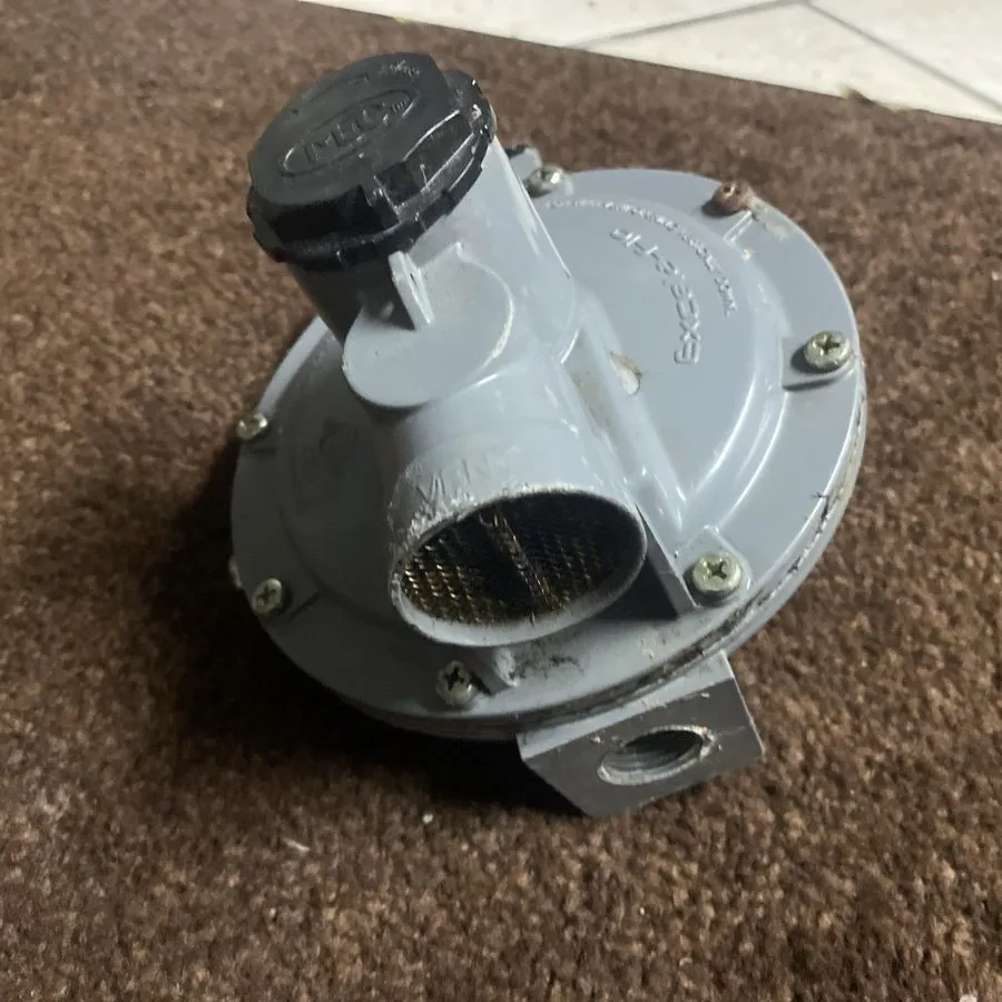 Трубопроводная арматура MEC Excela-Flo MEGR-1632-BCF Twin Stage LP Gas Regulator