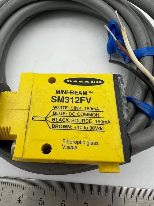 Фотоэлектрический датчик Banner Photoelectric Automation Sensor With Wiring SM31
