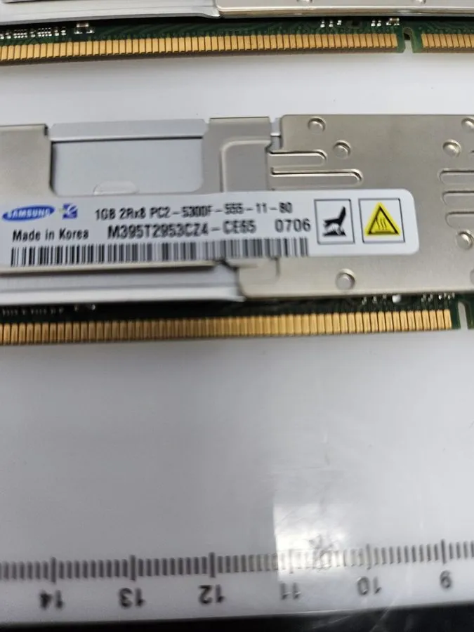 Модуль памяти Samsung M395T2953CZ4-CE65 1G shielded Server RAM