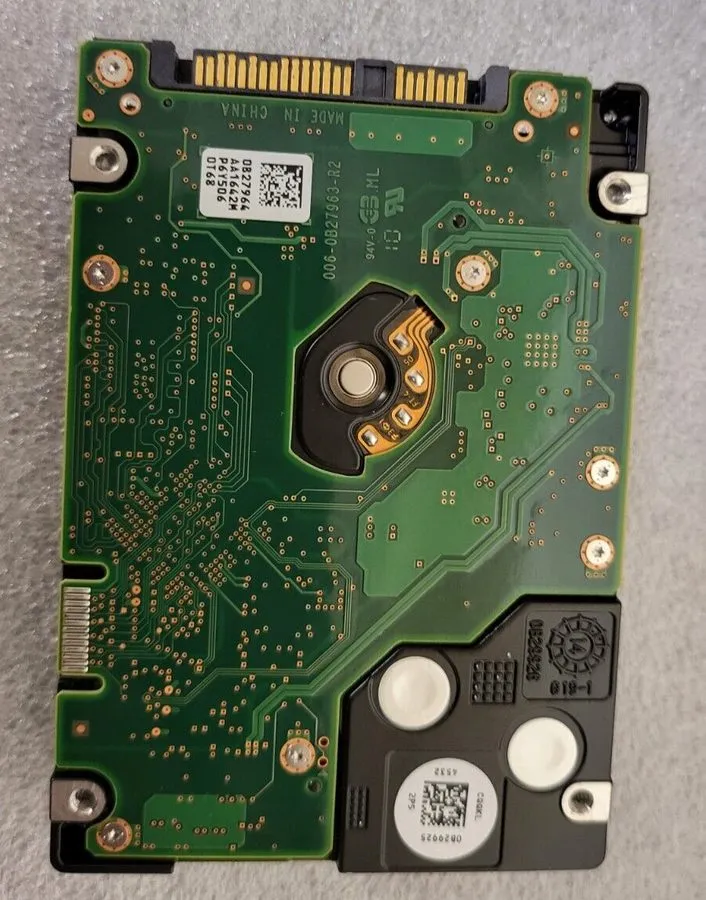 Сервер Hitachi HGST 900GB 10K 2.5" 6Gbs SAS Hard Drive 0B26014 Server Dell HP — фото лота 1