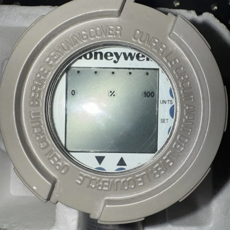 Датчик давления Honeywell STD924-E1H-00000-1C.MB.S2.SM.W1-B67P Pressure Transmit — фото лота 1