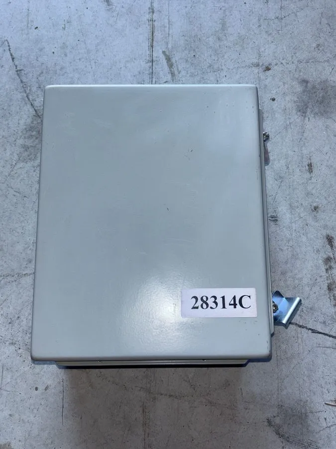 Монтажный шкаф Hoffman A1008CH Continuous Hinge Enclosure Type 12,13