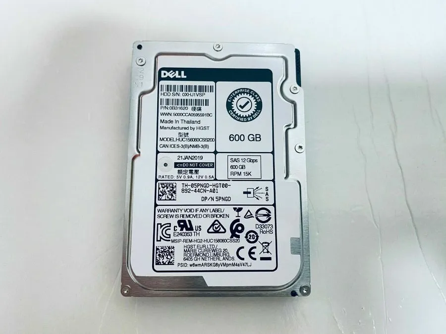 Жёсткий диск DELL 5PNGD 05PNGD HUC156060CSS200 600GB 15K 12Gbps SAS 2.5" Hard Dr