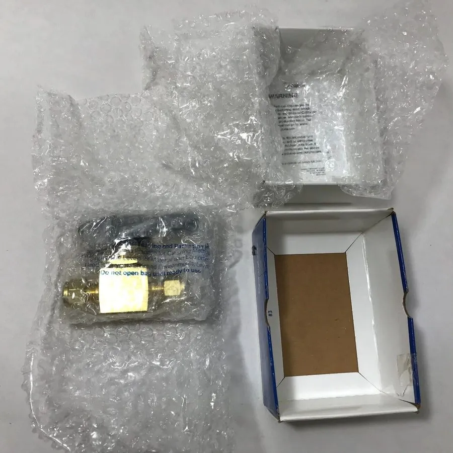 Клапан Whitey B-44S6 (BOX OF 2) Brass Ball Valve Swagelok