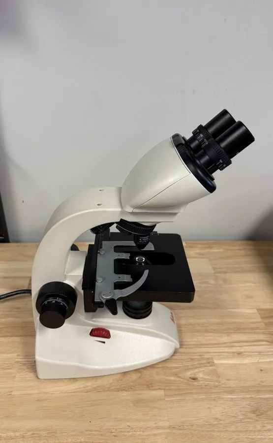 Объектив микроскопа Leica BME Microscope 13395H1X with Objectives — фото лота 2