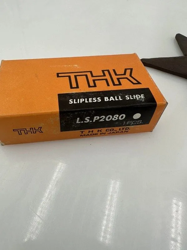 Линейная направляющая THK LSP2080 Slipless Ball Slide Linear Guide with Rack & P — фото лота 1