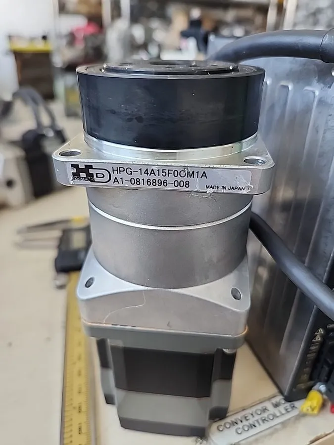 Редуктор Harmonic Drive Systems HD HPG-14A-15-F0OM1 Gearhead Reducer + AZM66AC-H — фото лота 1