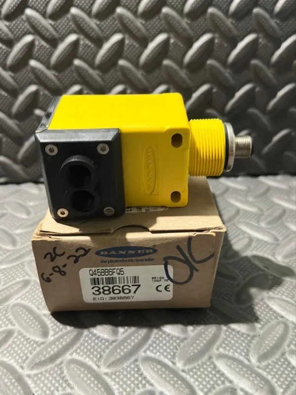 Фотоэлектрический датчик Banner Q45BB6FQ5 High Performance Photoelectric sensor  — фото лота 2