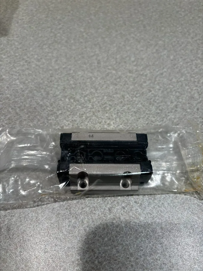 Оборудование ЧПУ THK SHS15C1SS (GK) Linear Motion Bearing Block