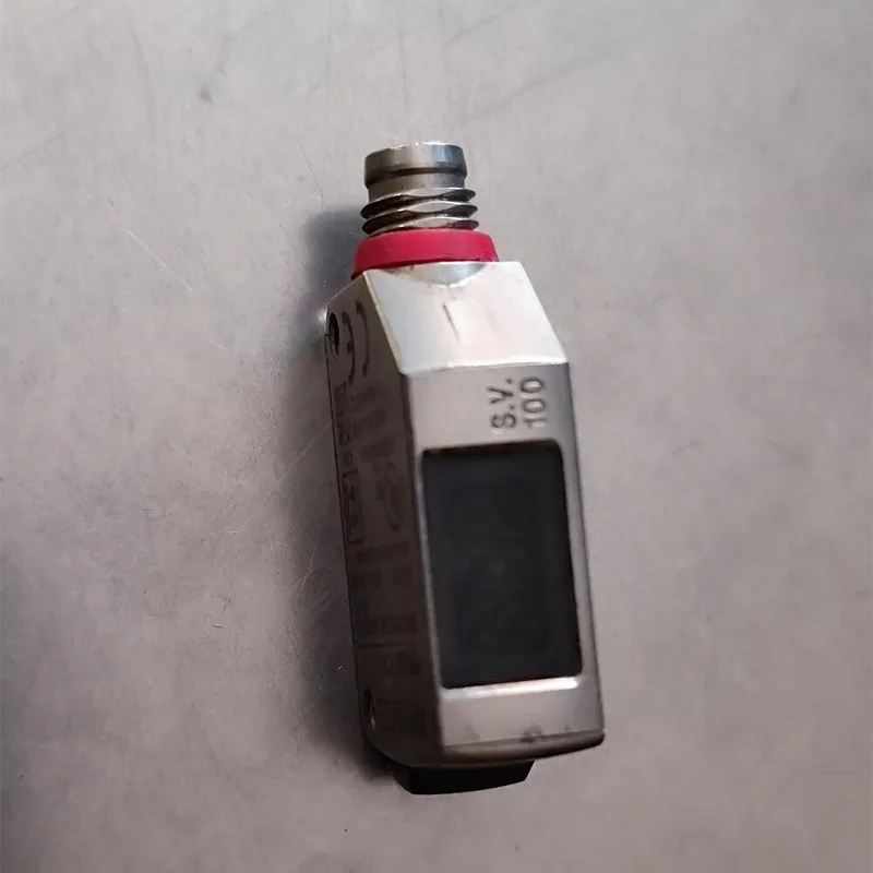 Фотоэлектрический датчик Keyence PR-G61CP Photoelectric Sensor PNP, 10-30VDC, 63