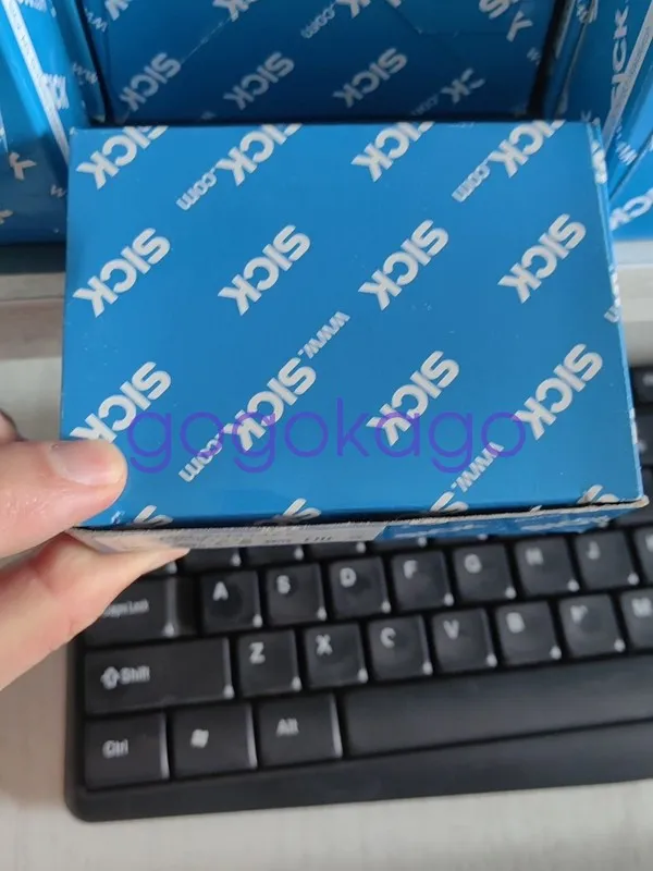 Фотоэлектрический датчик SICK VTE180-2N41182 Photoelectric Sensor