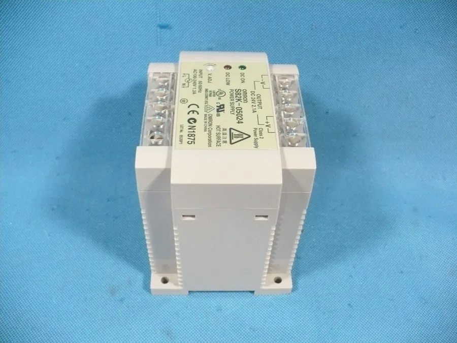 Блок питания Omron S82K-05024 Power Supply 24V DC 2.1A 50W DIN Rail with Power C