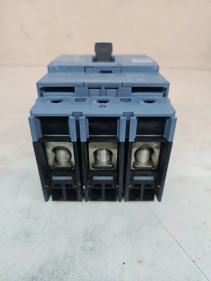 Автоматический выключатель SIEMENS 3VA4160-6ED34-0AA0 Breaker 3VA41 3P 60A 65KA 