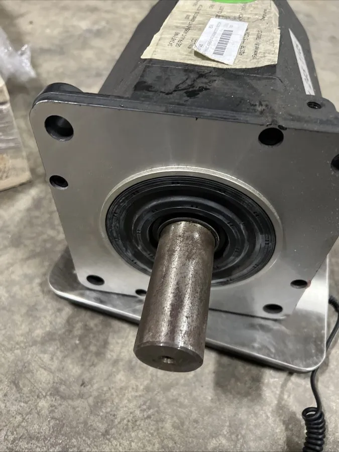Серводвигатель FANUC A06B-0147-B088 AC SERVO MOTOR, 22/2000, 3.8KW — фото лота 2