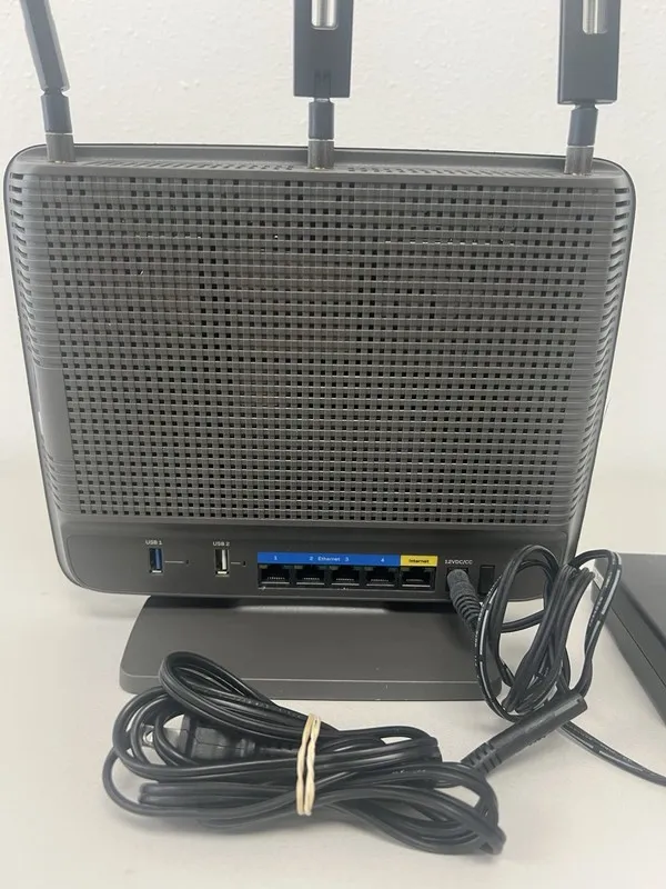 Маршрутизатор Linksys EA9200 Tri-Band AC3200 Gigabit Smart WiFi Router Modem — фото лота 1