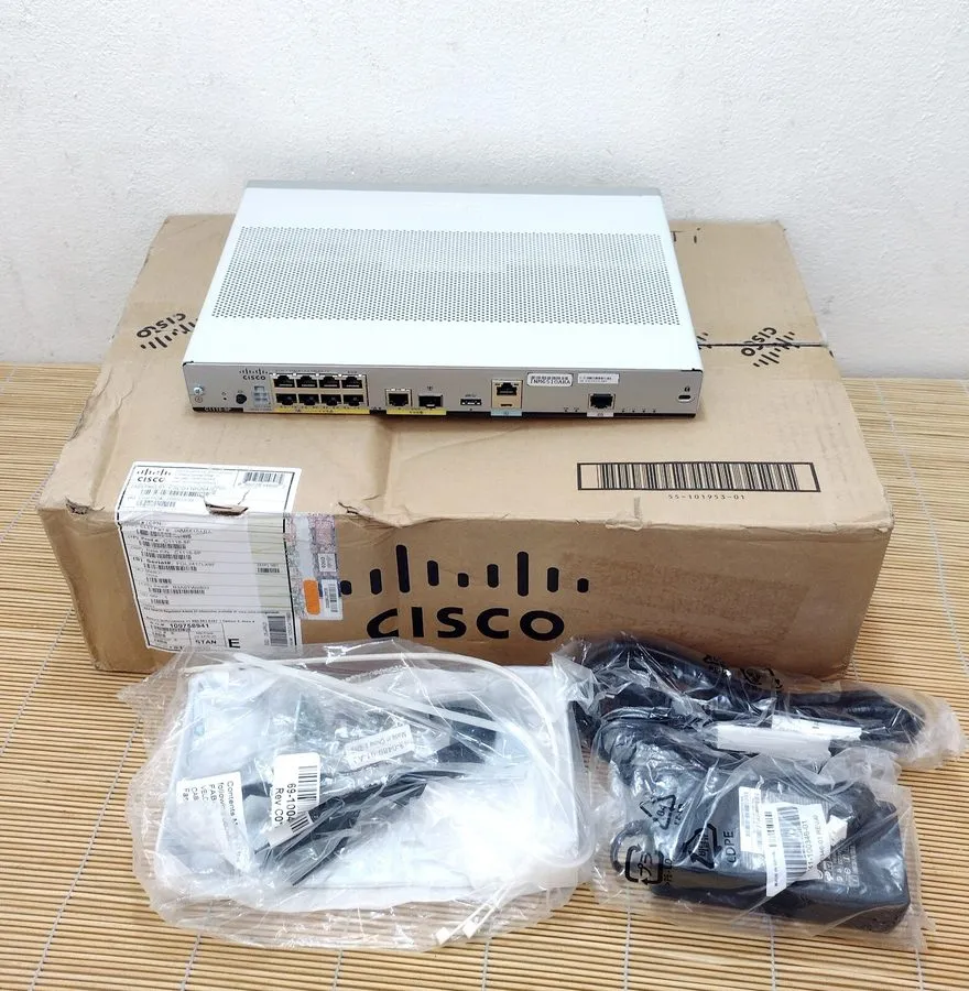 Маршрутизатор Cisco C1118-8P Router 8 Gigabit PoE+ Ports G.SHDSL Enterprise
