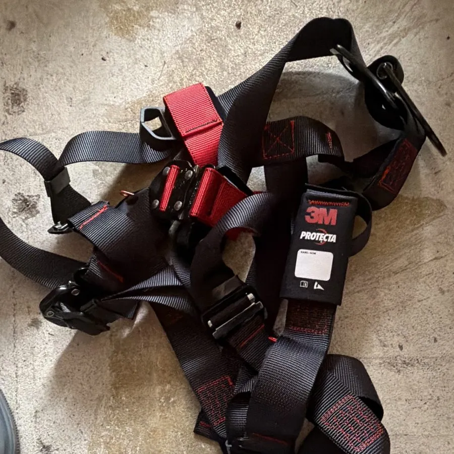 Жгут проводов 3M Protecta PRO Full Body Fall Protection Harness, S/M, 1161524 — фото лота 1