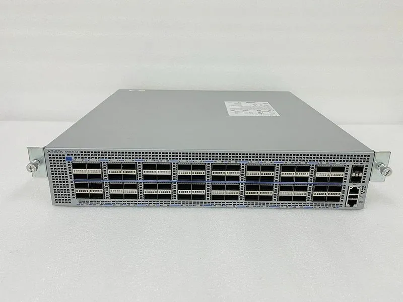 Коммутатор Arista DCS-7260CX3-64-F 64x 100G QSFP28 & 2x 10G SFP+ Ports Switch F- — фото лота 1