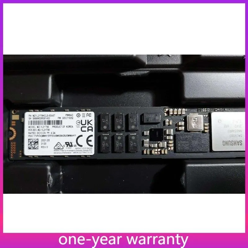 SSD-накопитель Samsung PM9A3 1.92TB M.2 SSD 22110 NVME PCIe 4.0 X4 MZ1L21T9HCLS-