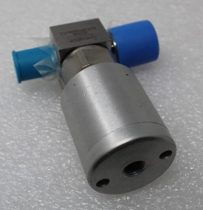 Клапан Swagelok 6LVV-DPFR4VR4-P-C 316 VAR-VIM, 1/4" Diaphragm Valve — фото лота 2