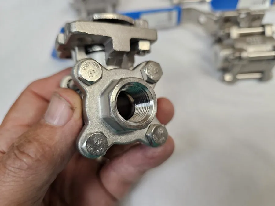 Клапан Ball Valve, Burkert 3/8" 1000 WOG, Stainless, Male Thread CF8M 98125091 — фото лота 2